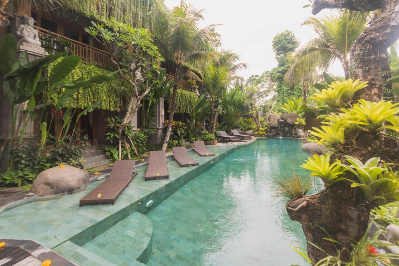 Weda Cita Resort And Spa By Mahaputra Ubud  Ngoại thất bức ảnh The swimming pool at the hotel