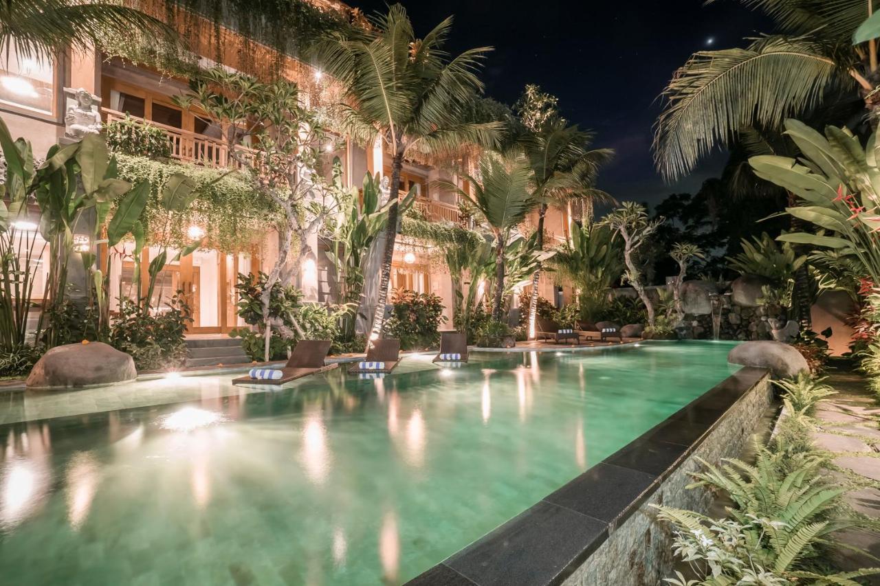 Weda Cita Resort And Spa By Mahaputra Ubud  Ngoại thất bức ảnh The pool at the hotel